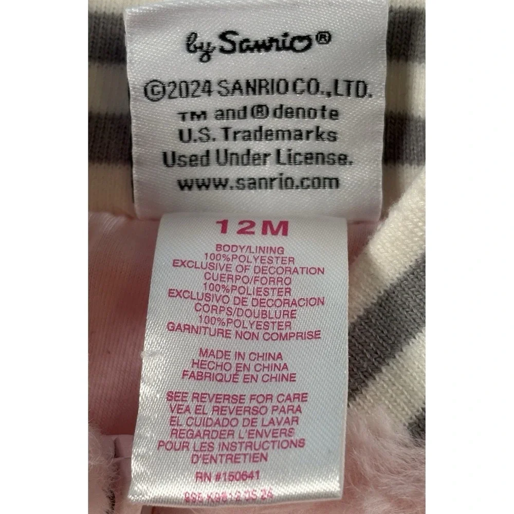 Sanrio month vest soft